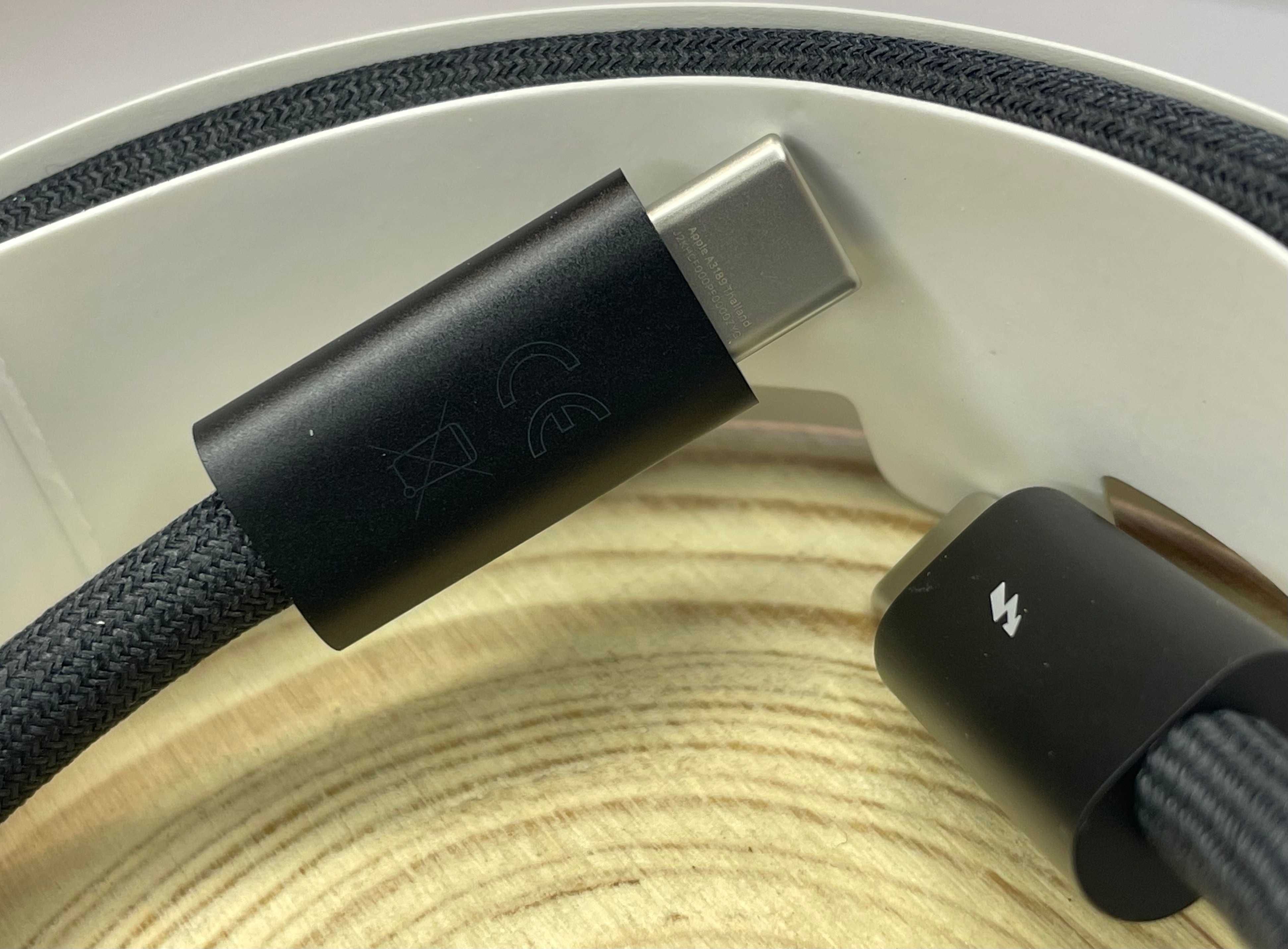 Oryginalny Przewód Kabel Apple Thunderbolt 5 Pro USB-C (1 m)