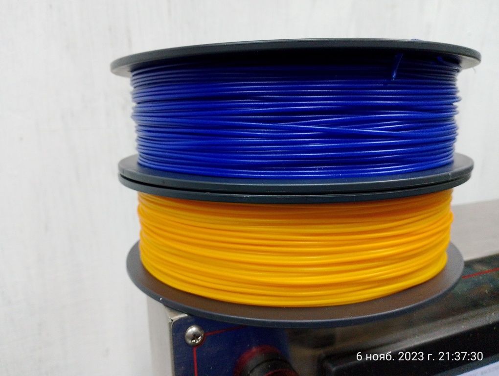 PLA 1.75mm Pochatok filament