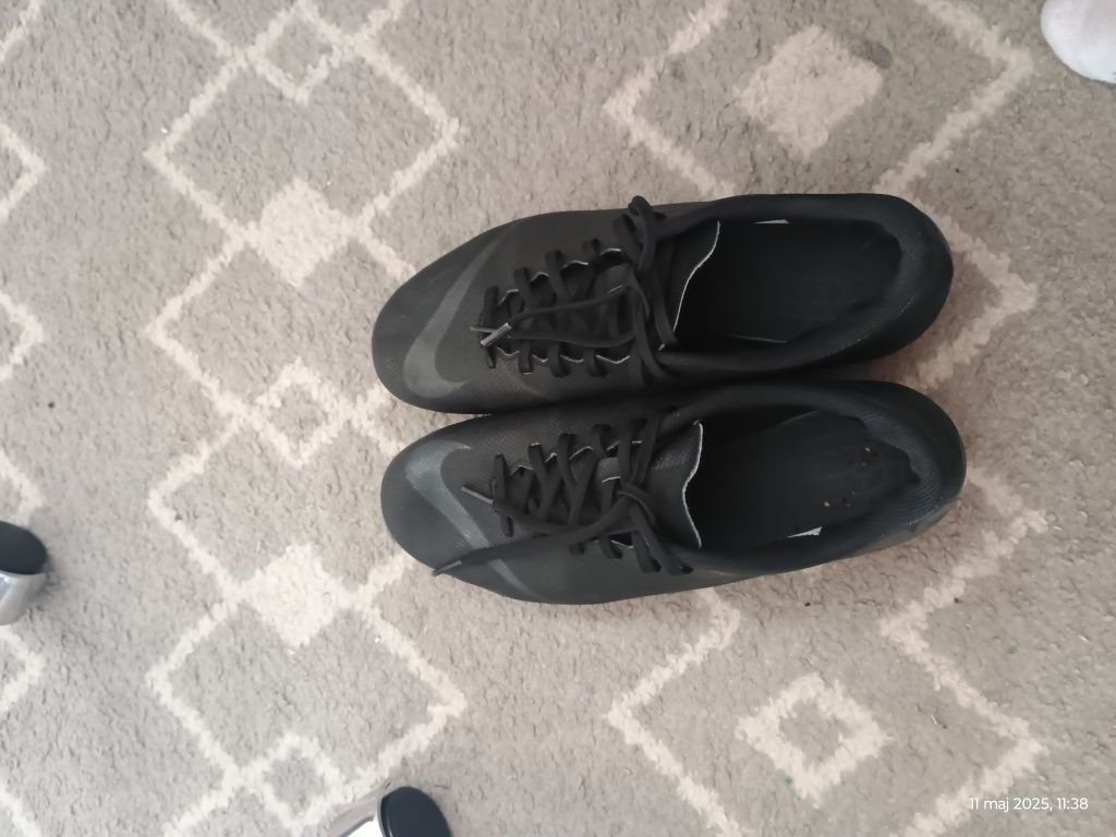 Sprzedam korki Nike
