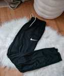 Dresy męskie Nike