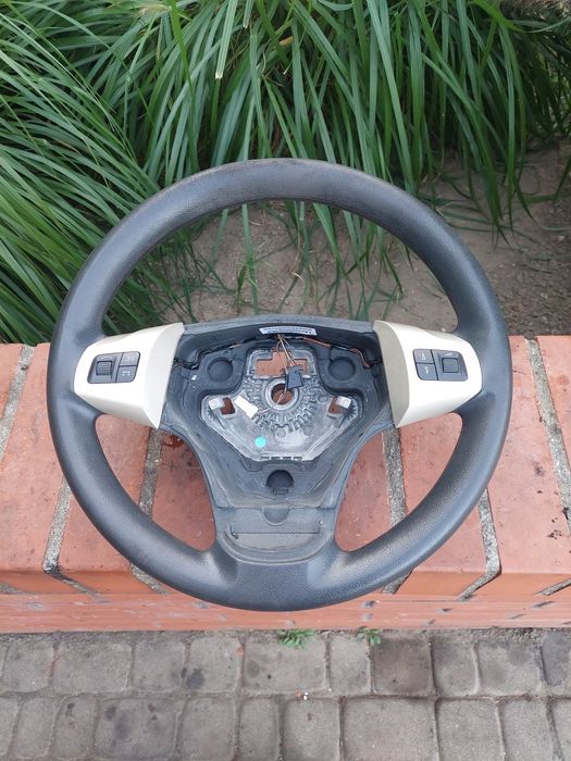 Kierownica Multifunkcyjna Opel Corsa D  131/5555/9