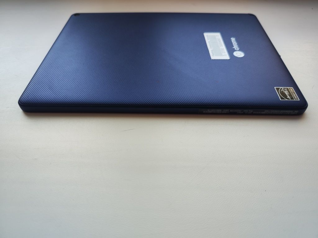 Планшет Acer 4/32 GB Chrome +Стилус 10" IPS FHD Bluetooth Wi-Fi Камера