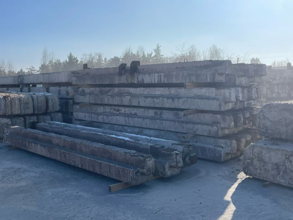 Продам рігель,довжина 5,75