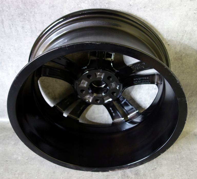 audi a3 s3 s-line 8v0 18 felgi aluminiowe