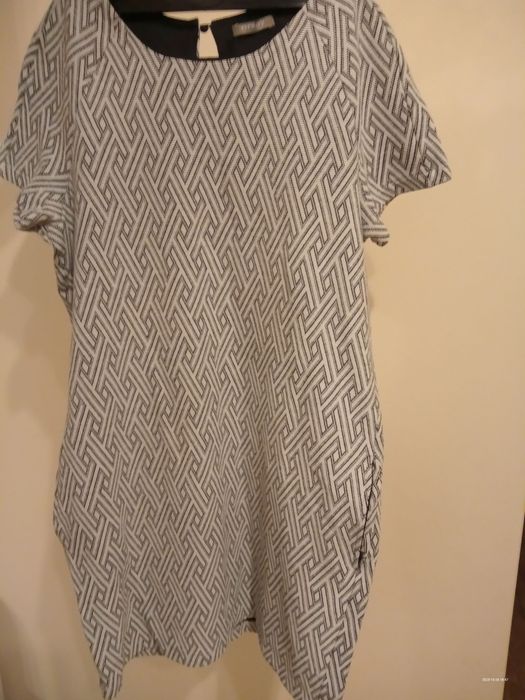 Śliczna sukienka Orsay