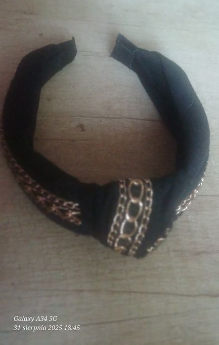 Nowa opaska na wlosy