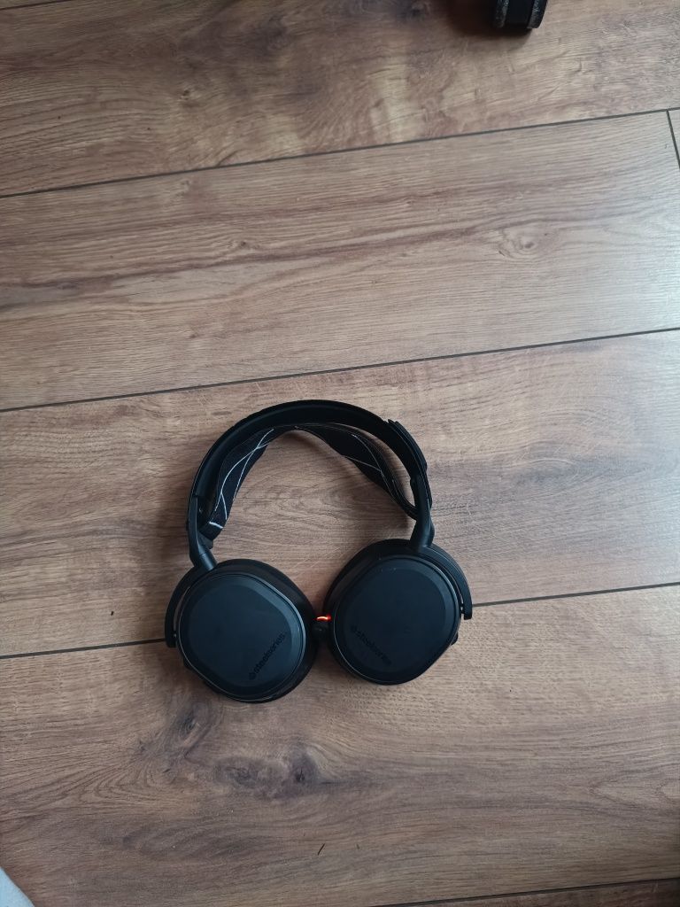 Komputer plus zestaw steelseries