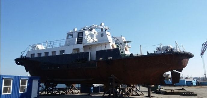 Морський пасажирський теплохід на 77 пасажирів