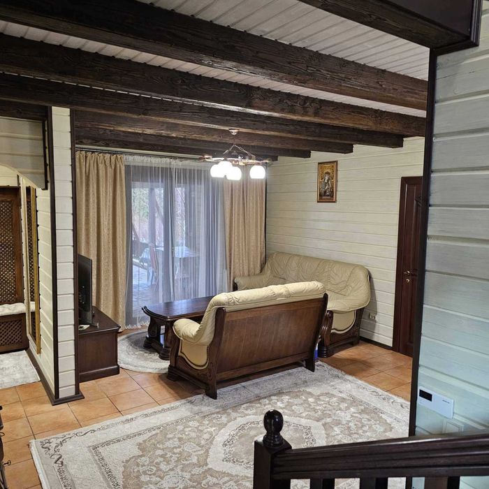 Оренда. Будинок. Басейн Сауна Паркінг Комунальні ВКЛЮЧЕНО У ВАРТІСТЬ!