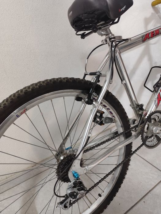 Bicicleta de qualidade com amortecedores pneumáticos