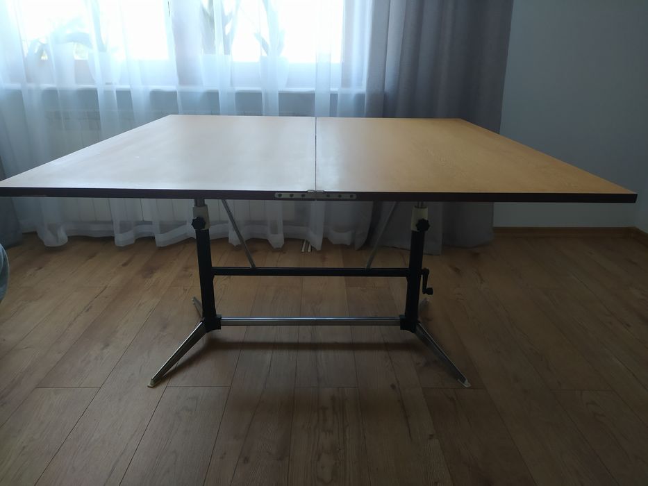 Sprzedam rozkładany stół