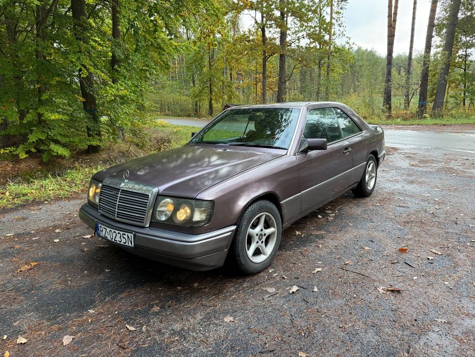 Mercedes-Benz W124 (1984-1993) Mercedes W124 coupé 1992 2.3 automat + zapasowe części