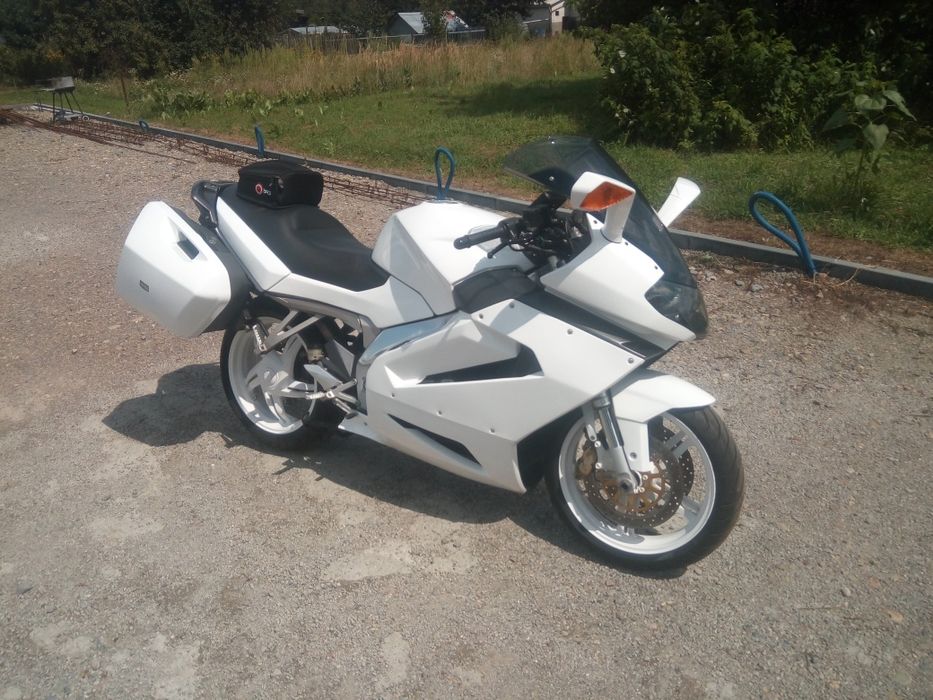 Aprilia RST 1000 Futura,Rsv, Caponord, Falco, Tuono, Zamiana