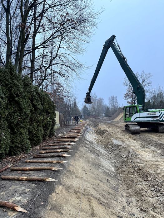Roboty Ziemne - kopanie i odmulanie stawów, rekultywacja terenów