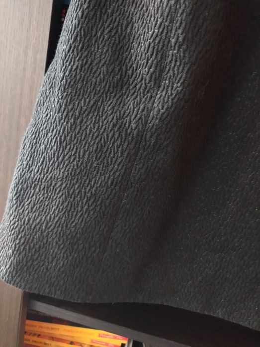 Simple sukienka 34 czarna tłoczony wzór