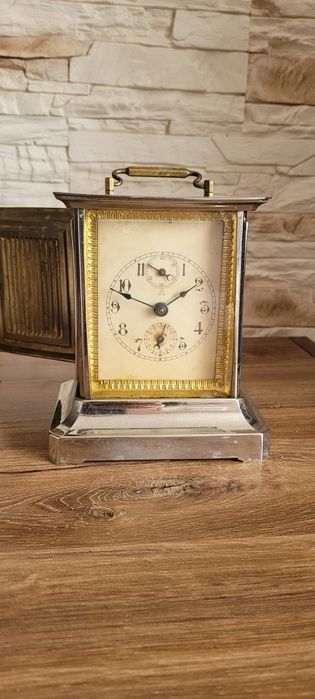 Stary budzik kareciak z pozytywką