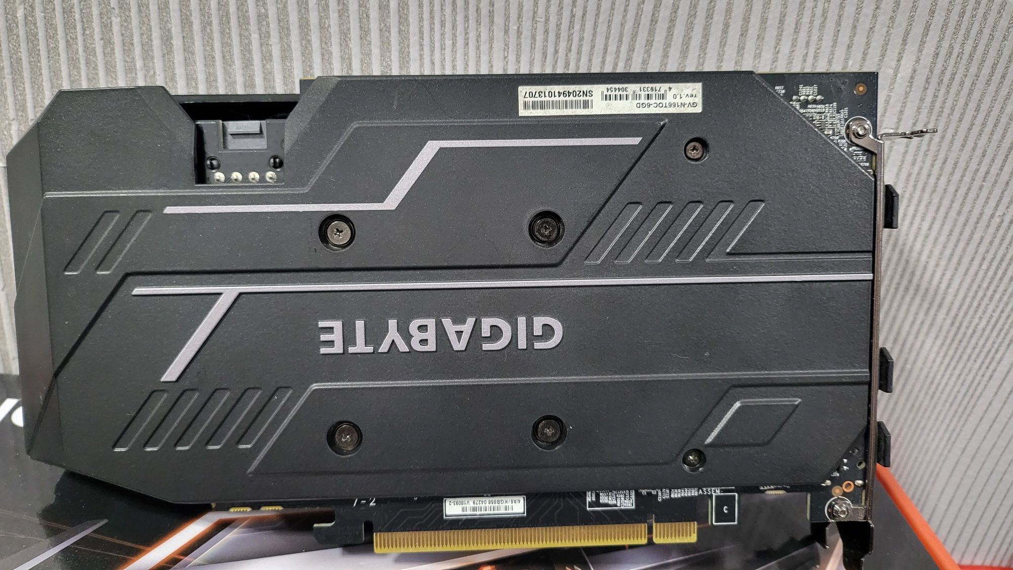 Ігрова відеокарта Gigabyte GTX 1660Ti 6gb 192 bit DDR6