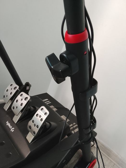 Kierownica Logitech g920driving force