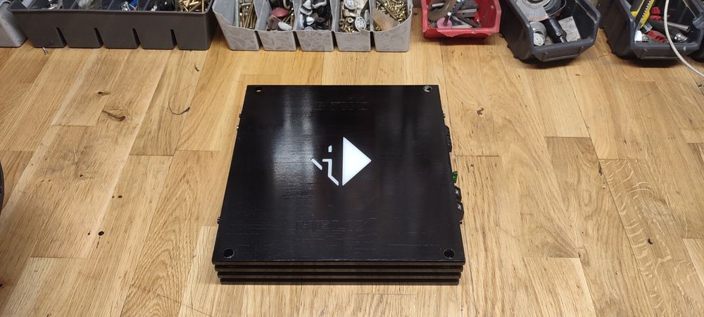 Wzmacniacz Helix B two 2/1 kanał monoblock 2x 120w rms 1x240 w rms