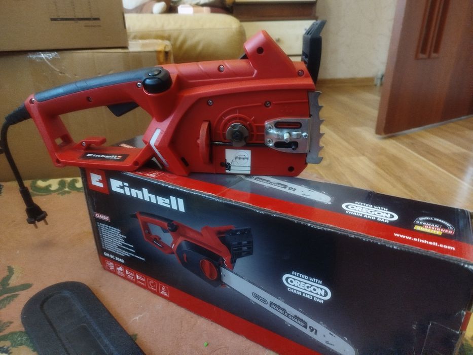 Ланцюгова пила Einhell GC-EC 2040