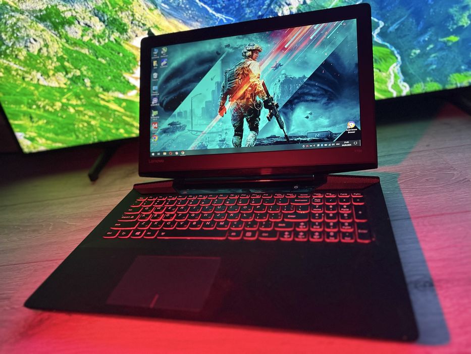 Ігровий ноутбук LENOVO серії Y / FX відео память 4 GB -128 bit