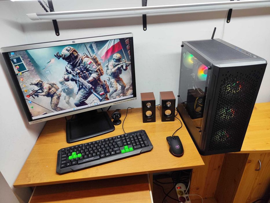 Gamingowy komputer. RX580 8GB, 64GB RAM, 8rdzeni+monitor+akcesoria