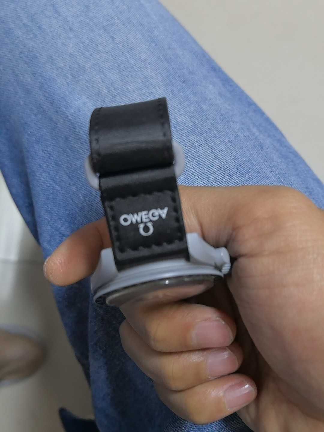 Zegarek Omega Swatch Księżyc SO33M100 - second-hand