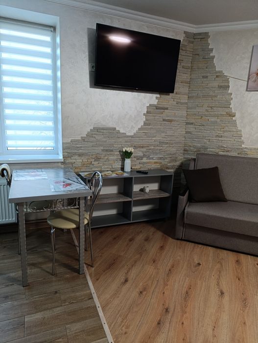 Квартира подобово в Моршині.