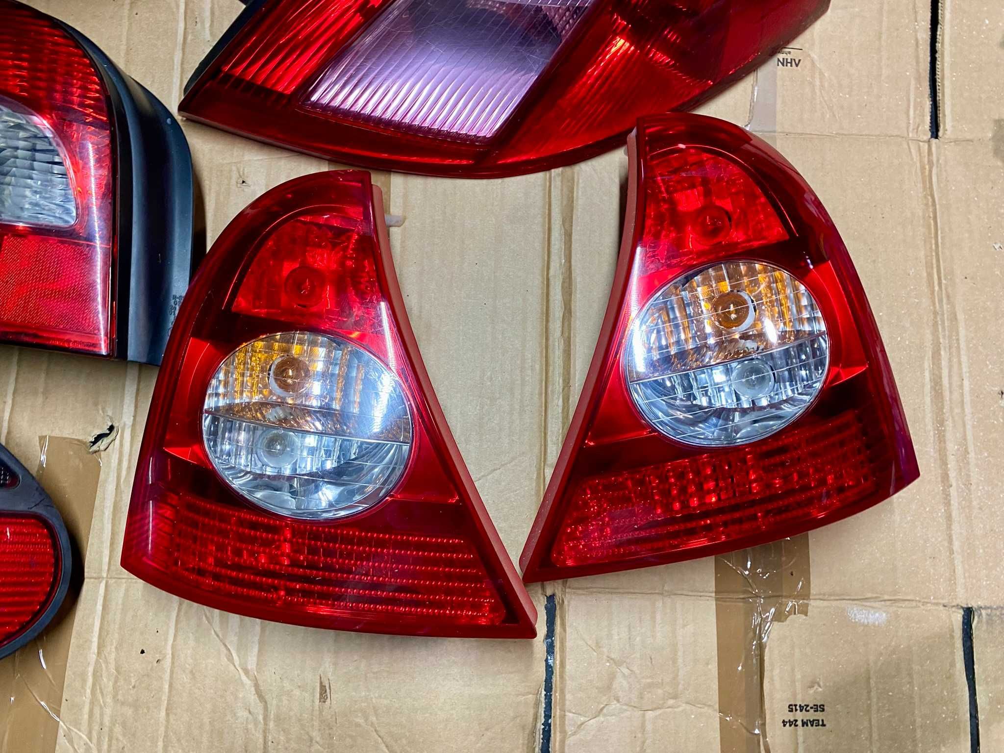 Фонарь задний правый левый  Renault  Laguna Scenic Clio