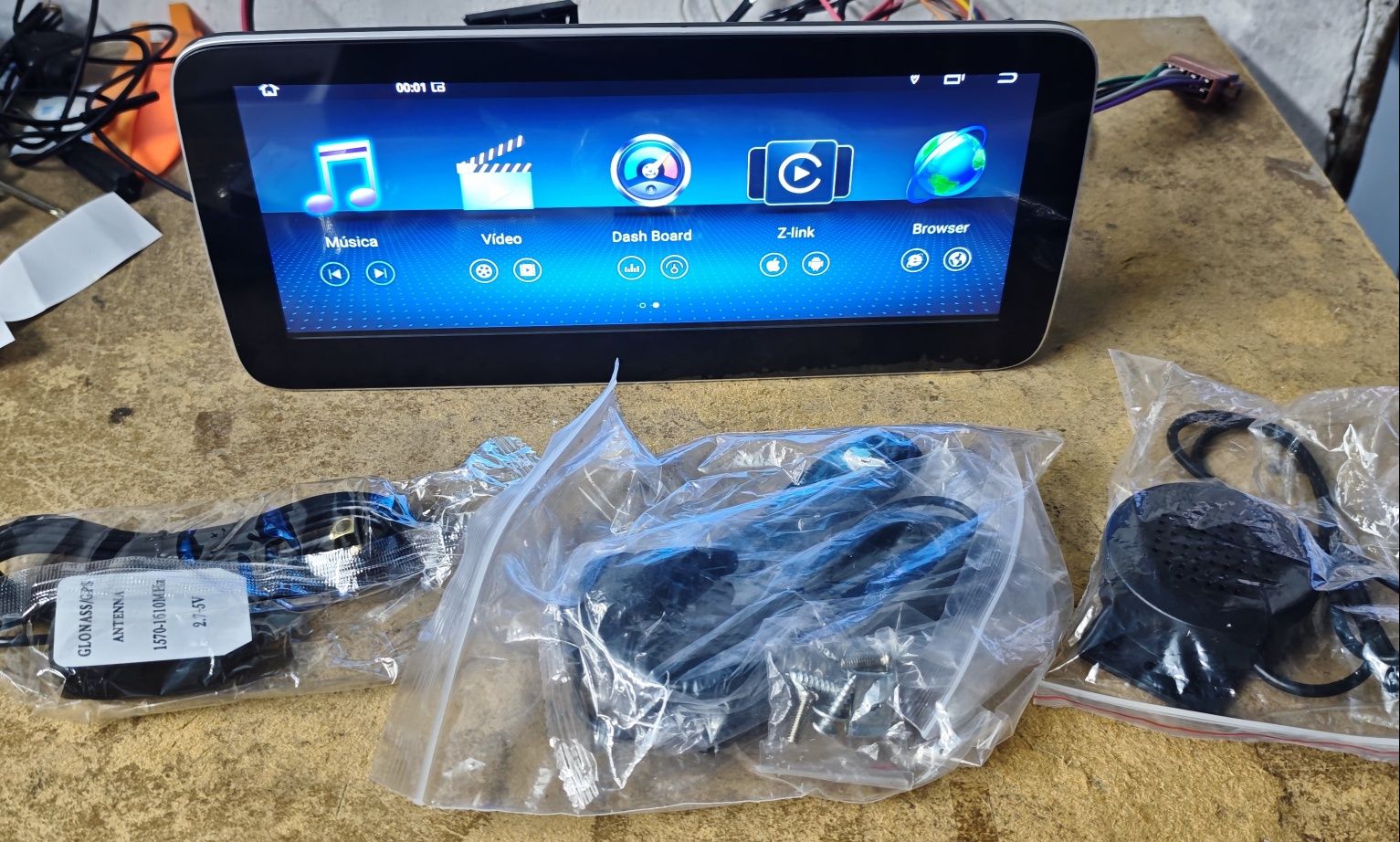 Radio android Mercedes w212 NTG 4.0 com câmera, novo