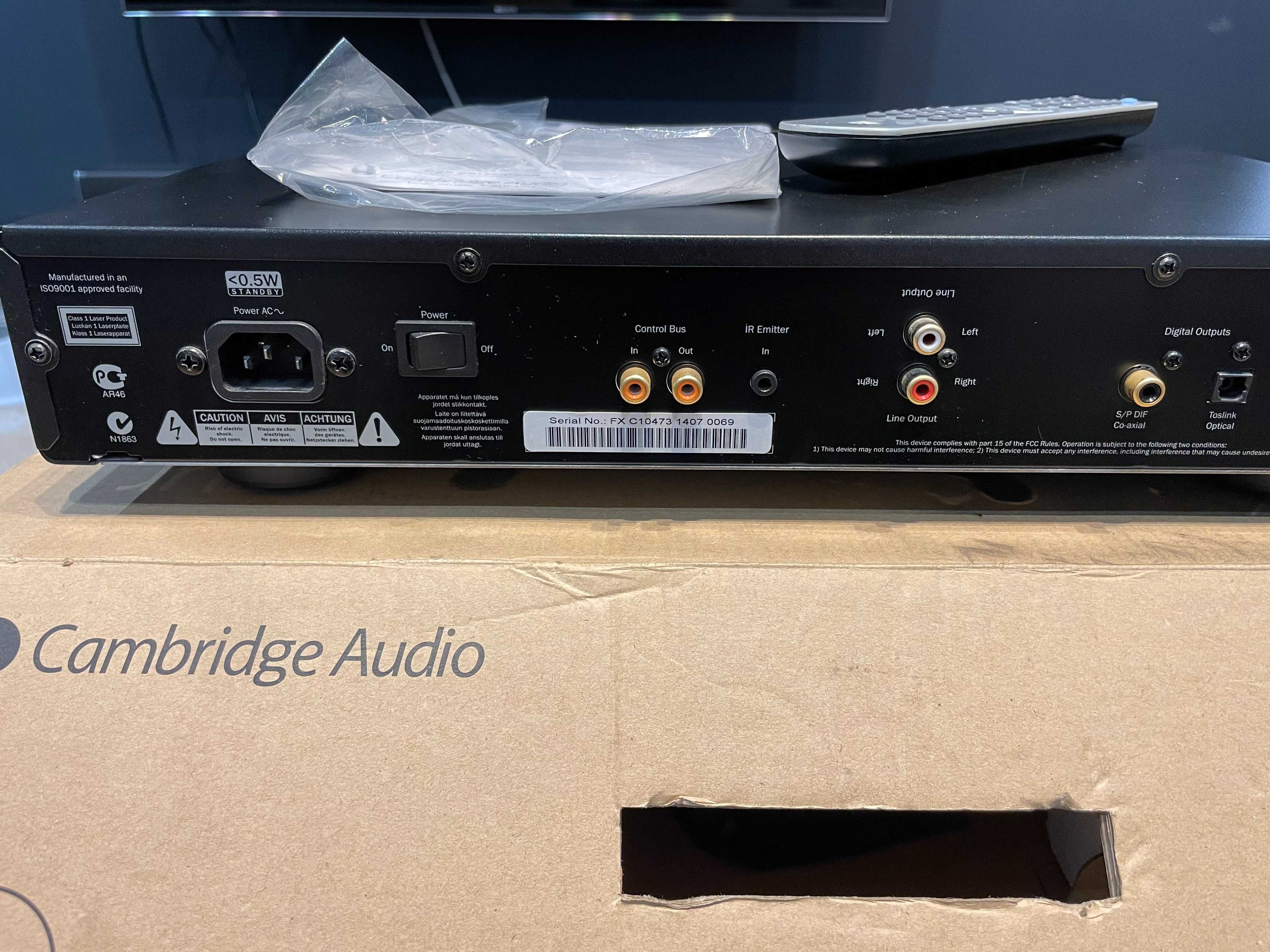 Odtwarzacz CD CAMBRIDGE AUDIO AZUR 651C + karton + pilot