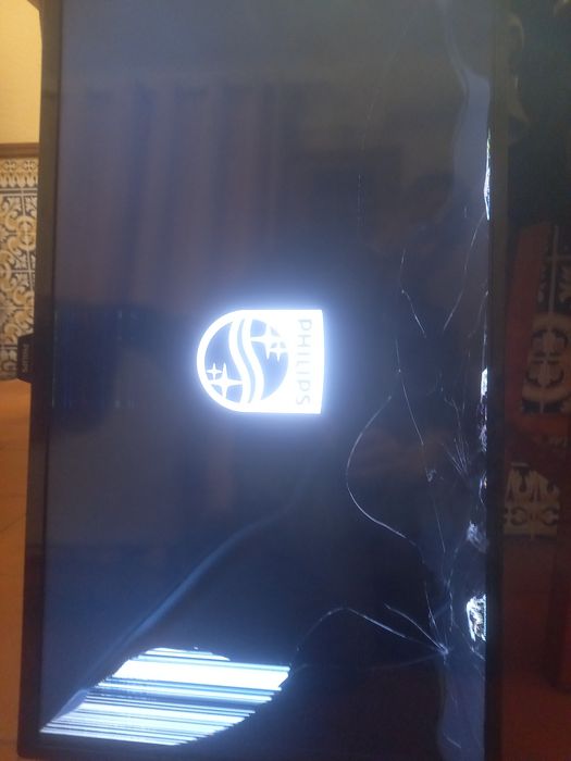 TV Lcd Philips 32" peças