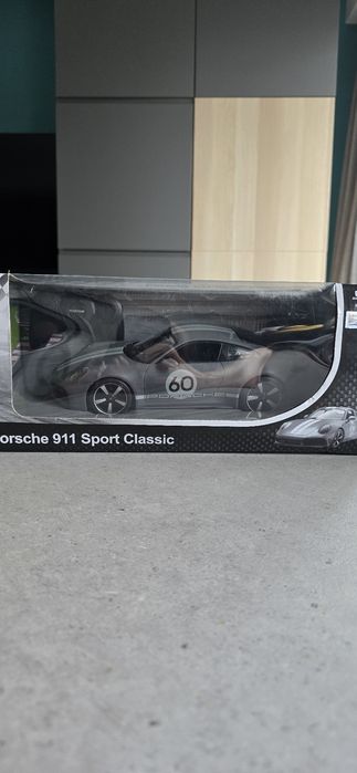 Auto Porsche 911 sport classic zdalnie sterowany Rastar RC 1:16