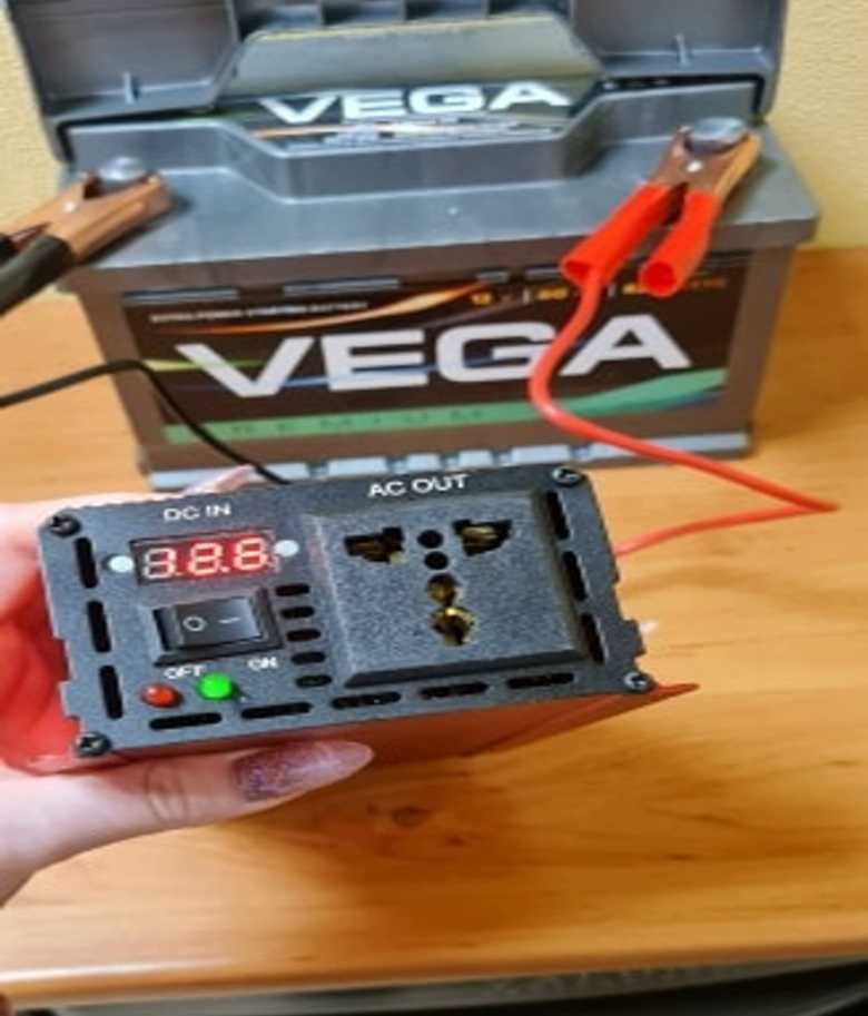 Инвертор мощностью от 1600W качественный синус на выходе б/у