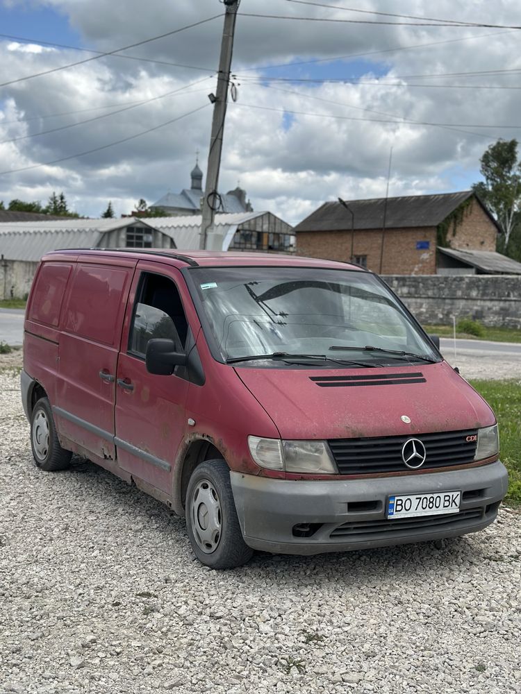Mercedes Vito 2002р 2.2 CDI