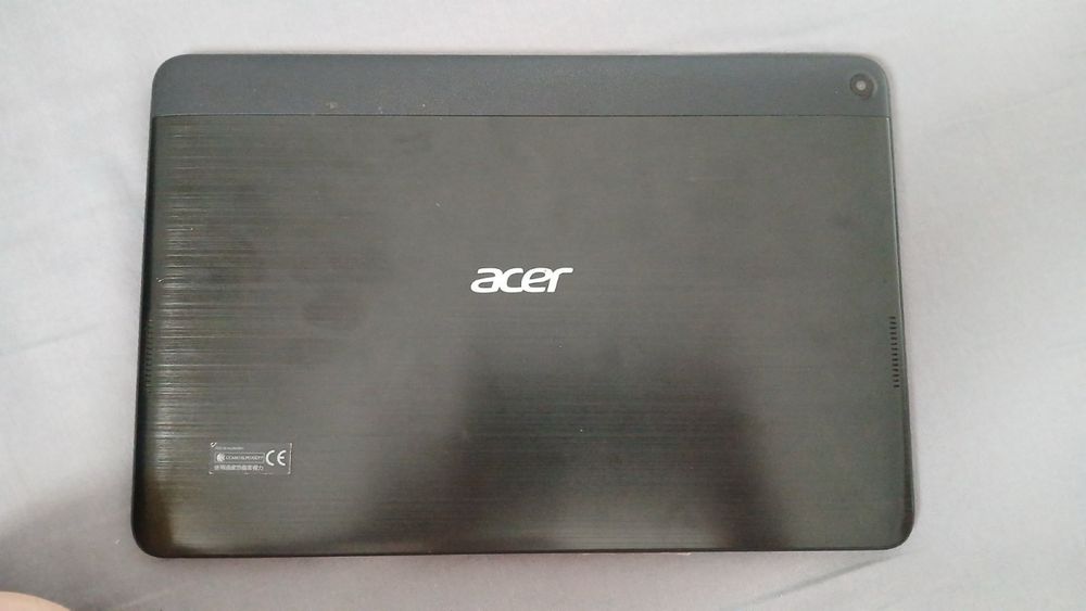 Планшет/ноутбук Acer one 10