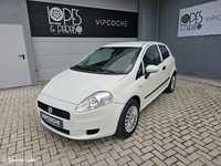 FIAT PUNTO VAN 1.3CDTI 75CV - Imaculado