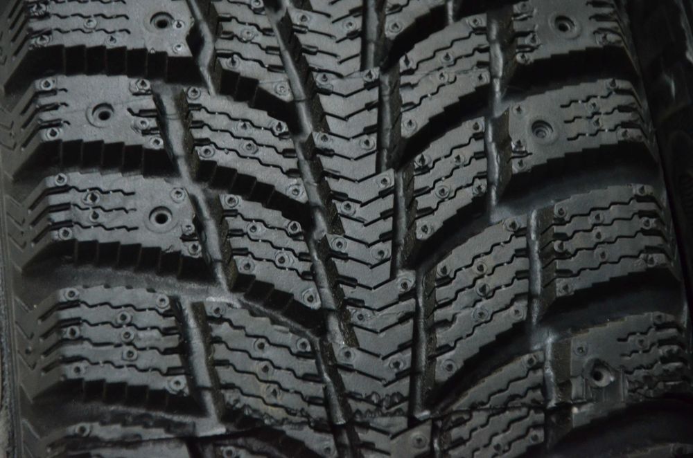 Rok 2025 Opony Bieżnikowane BARGUM Extreme 185/65 R15 para