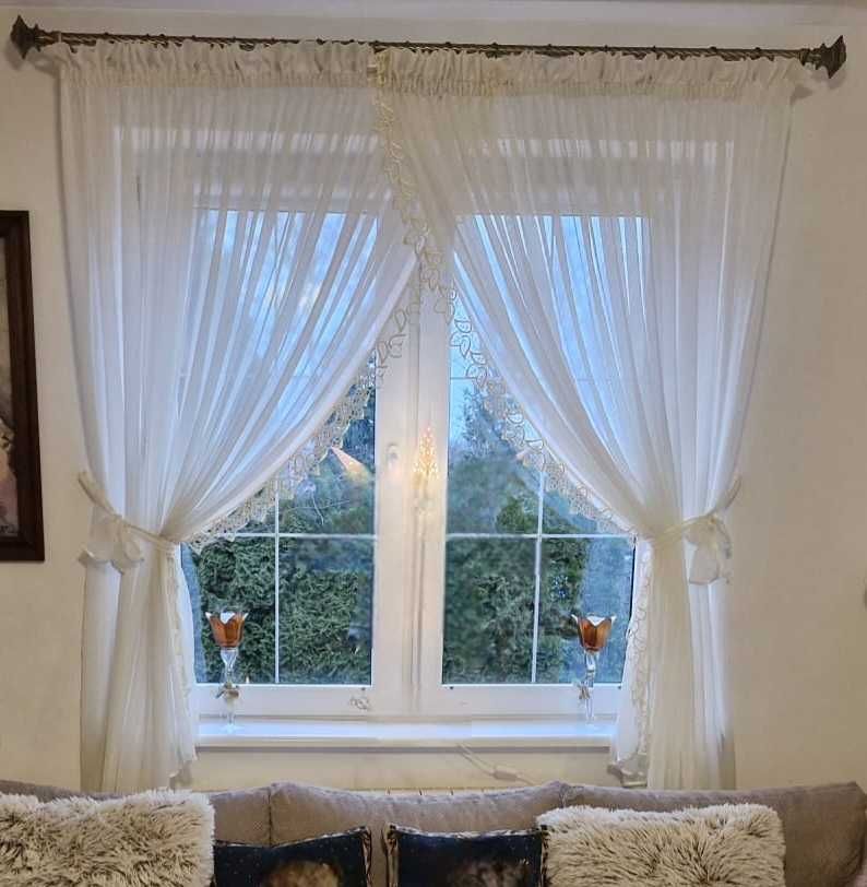 Firanki, eleganckie do salonu i kuchni, kolor ecru