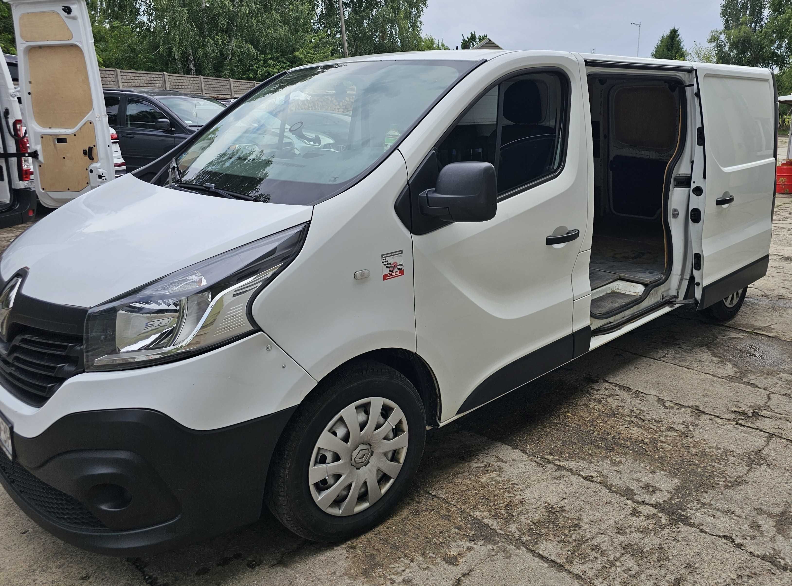 Wynajem busa, blaszaka, furgon, mały bus