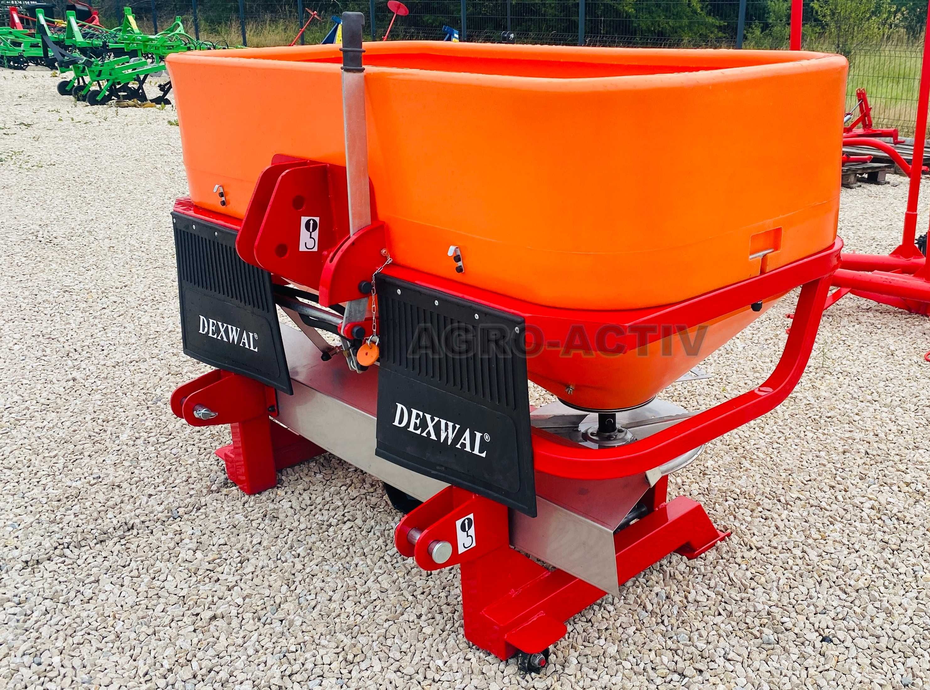 PROMOCJA Rozsiewacz Nawozów dwu tarczowy TORNADO DUO LIFT 600L