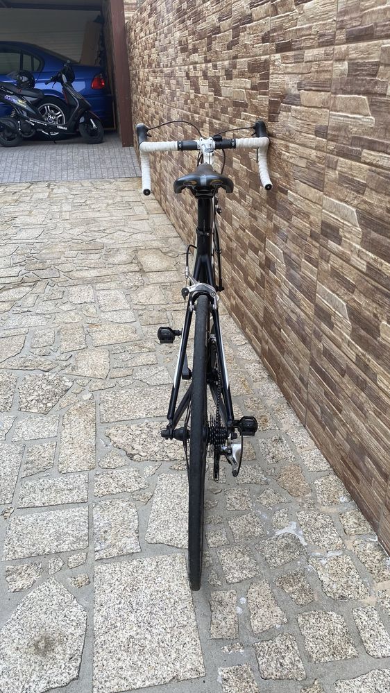 Bicicleta de estrada scott