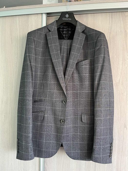Elegancki Modny Garnitur Garnitex XXL