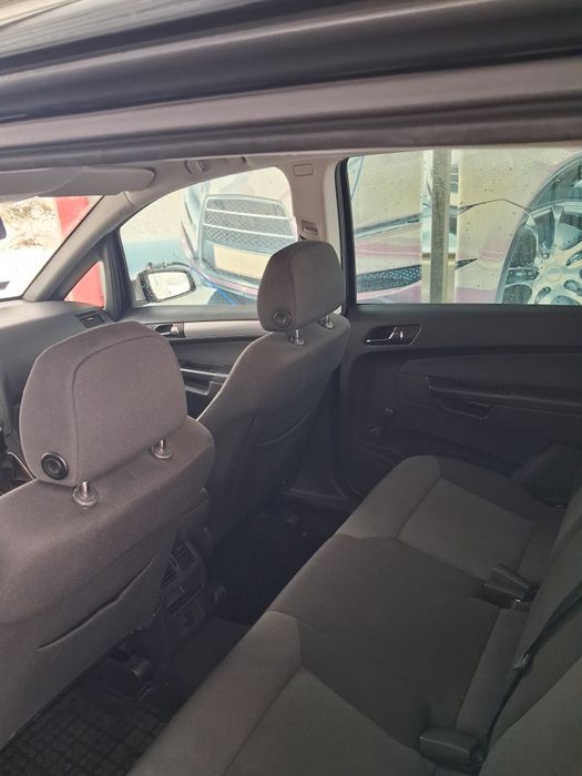Opel Zafira 1.8 EcoTec 140km Gaz LPG, Super Stan ZADBANY ! 7 osób