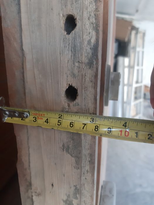 Продам двери б.у  и дверь решётка..