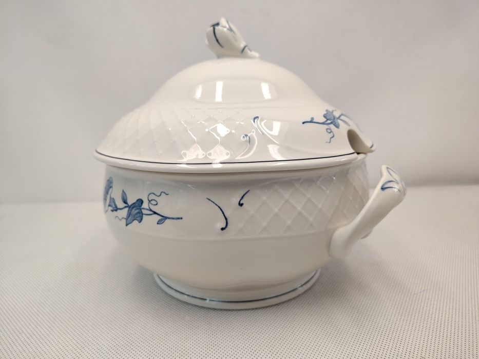 Waza Villeroy & Boch. Val Bleu.
