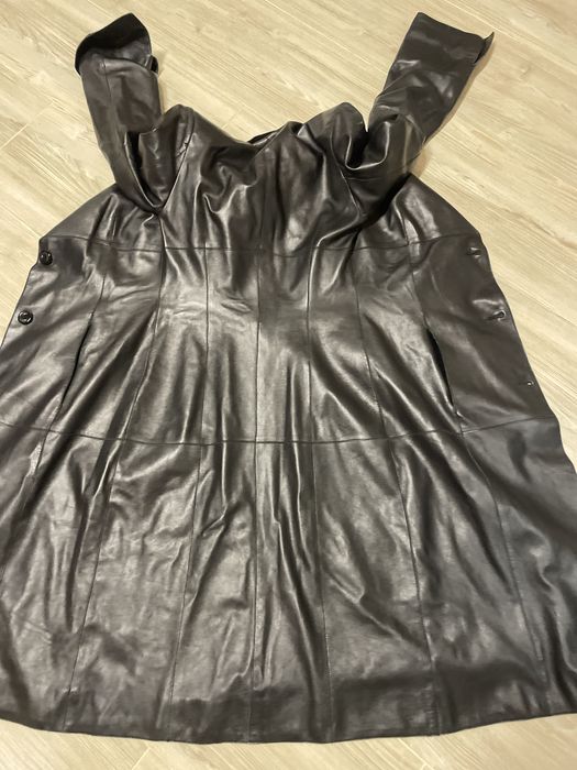 Плащ черный идеальная кожа 44-46 р