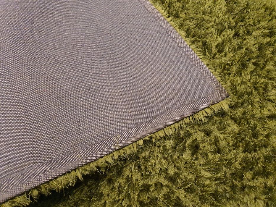 Dywan Shaggy okazja 195x145 gruby miękki do salonu na prezent