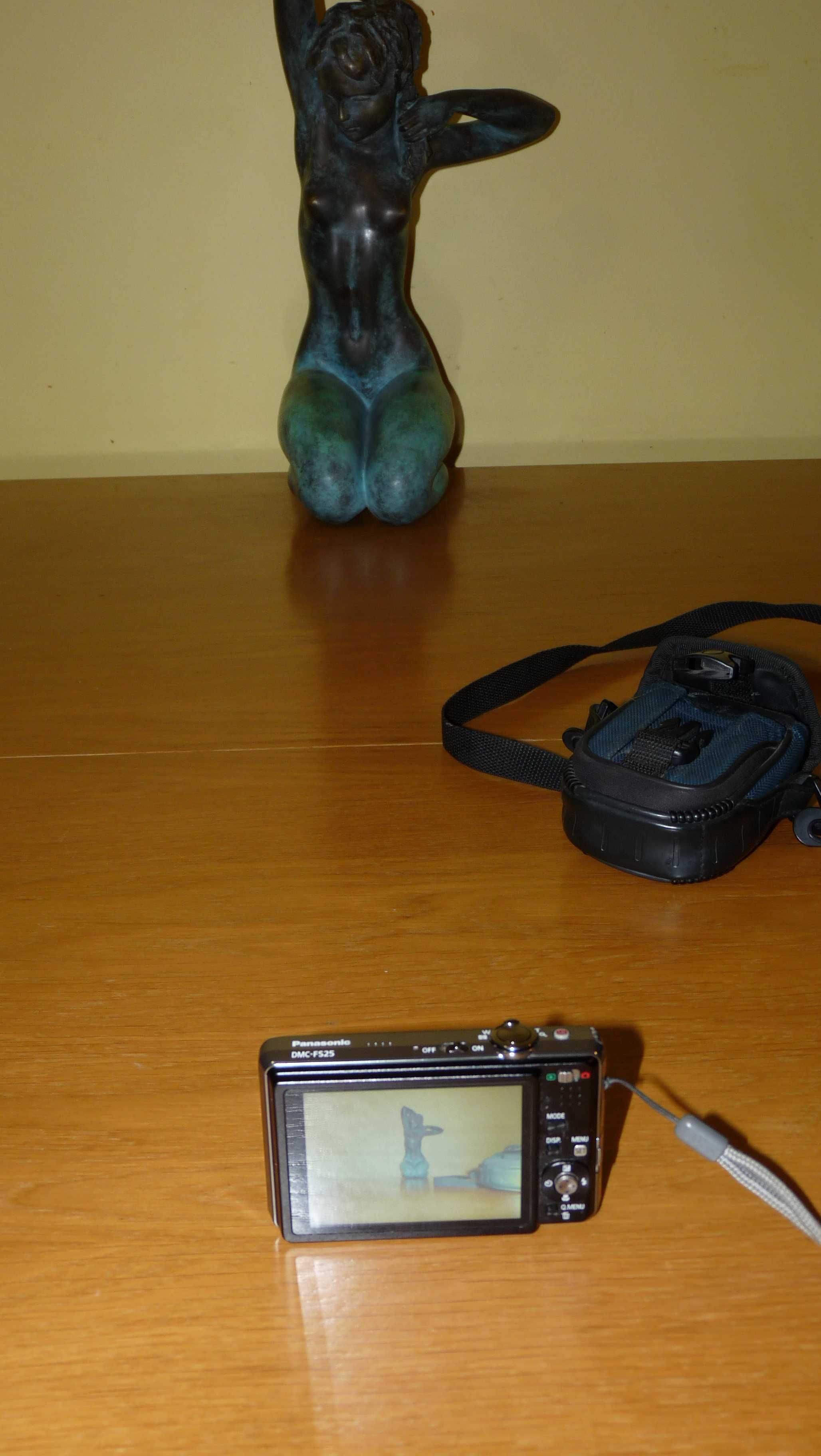 Panasonic Lumix DMC-FS25