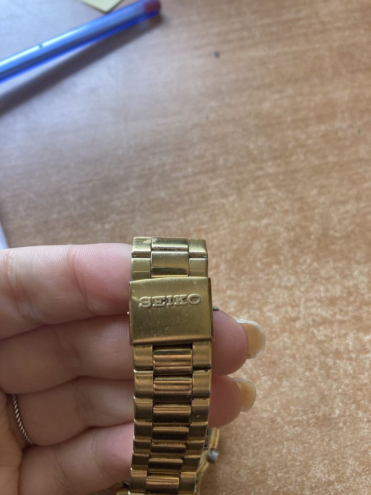 Relogio Seiko dourado